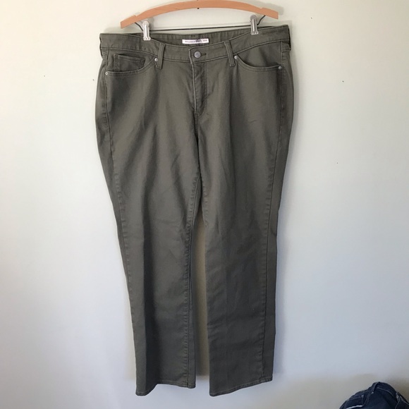 levi's 414 classic straight leg jeans